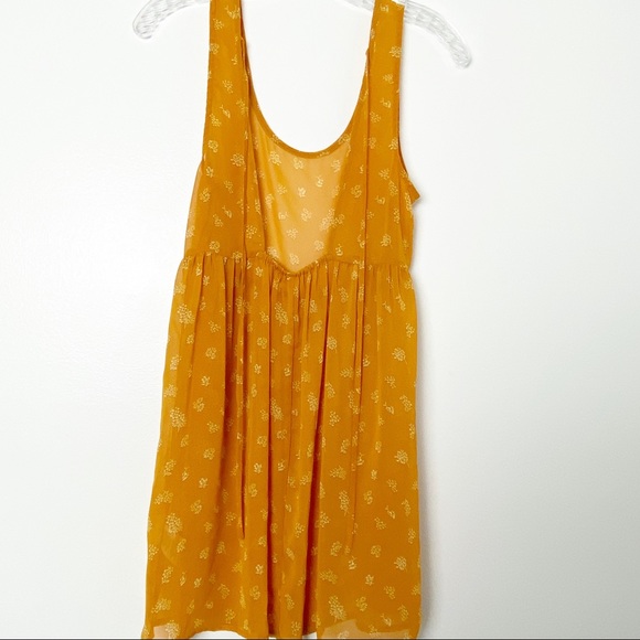 Floral swimsuit cover up - Picture 5 of 7